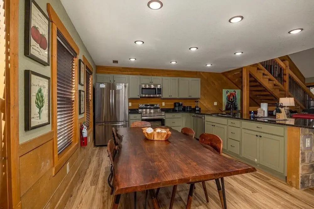 Luna Bear Lodge