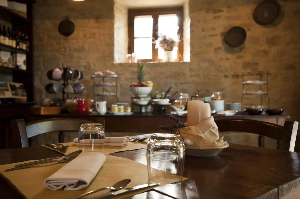 La Tavola Dei Cavalieri