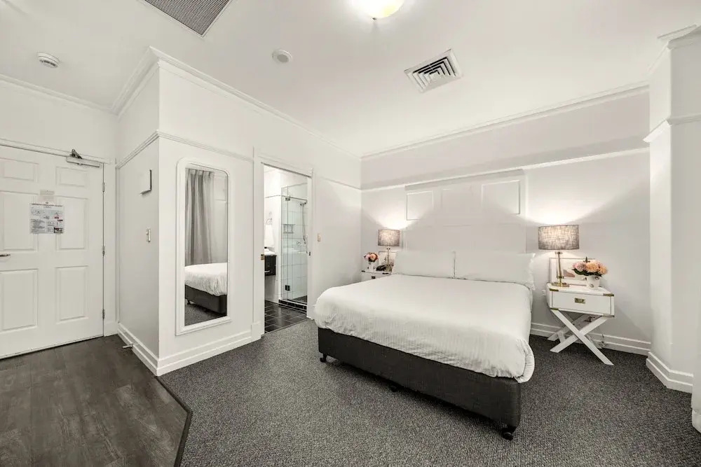 Studio Stay in Brisbane CBD Hotel Building