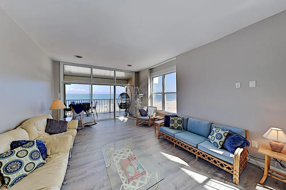 2009atla 3 Bedroom Condo