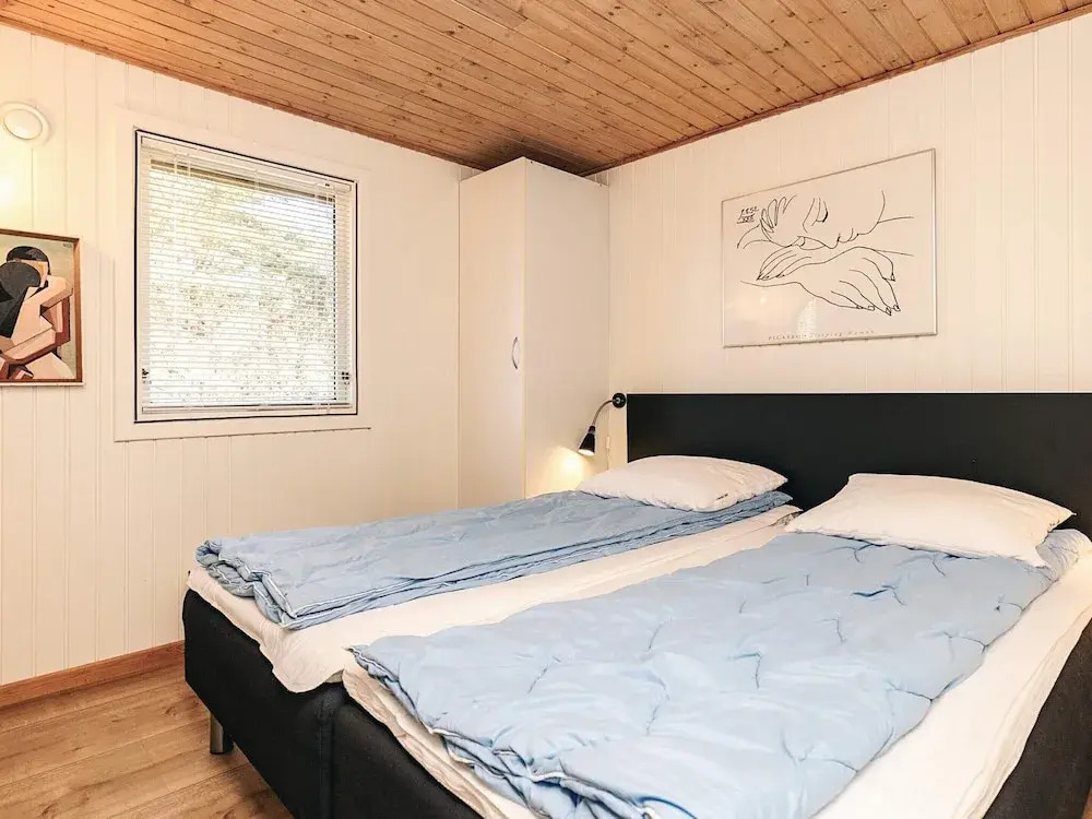 3 Person Holiday Home In Ålbæk