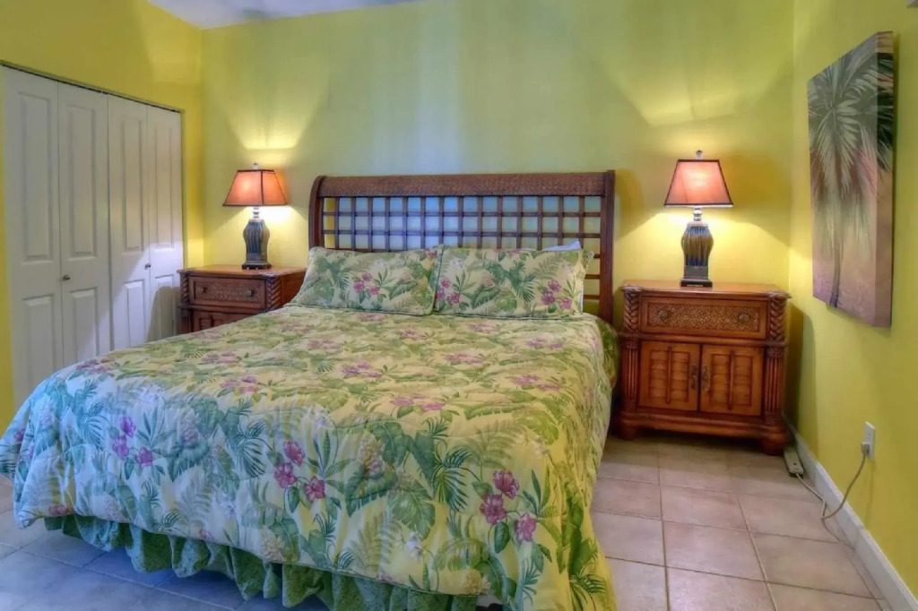 1629 Shores of Panama
