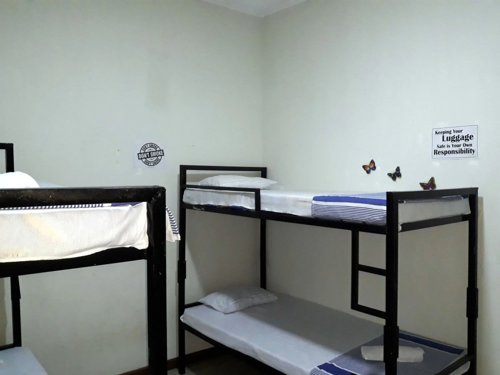 Unique View Hotel - Hostel