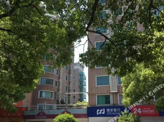 Ruijing Business Hotel