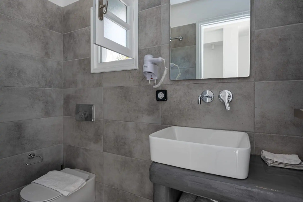 Nuvia Suites