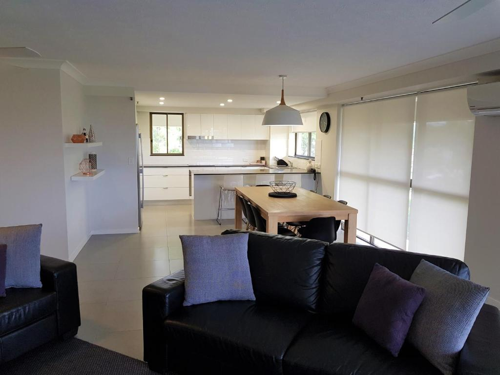 Gemini Court Holiday Apartments