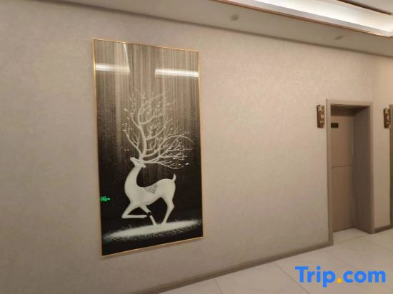 Yun County Shangpin Hotel