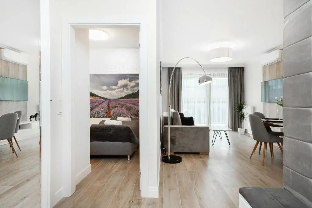Apartments Warsaw Przyokopowa by Noclegi Renters