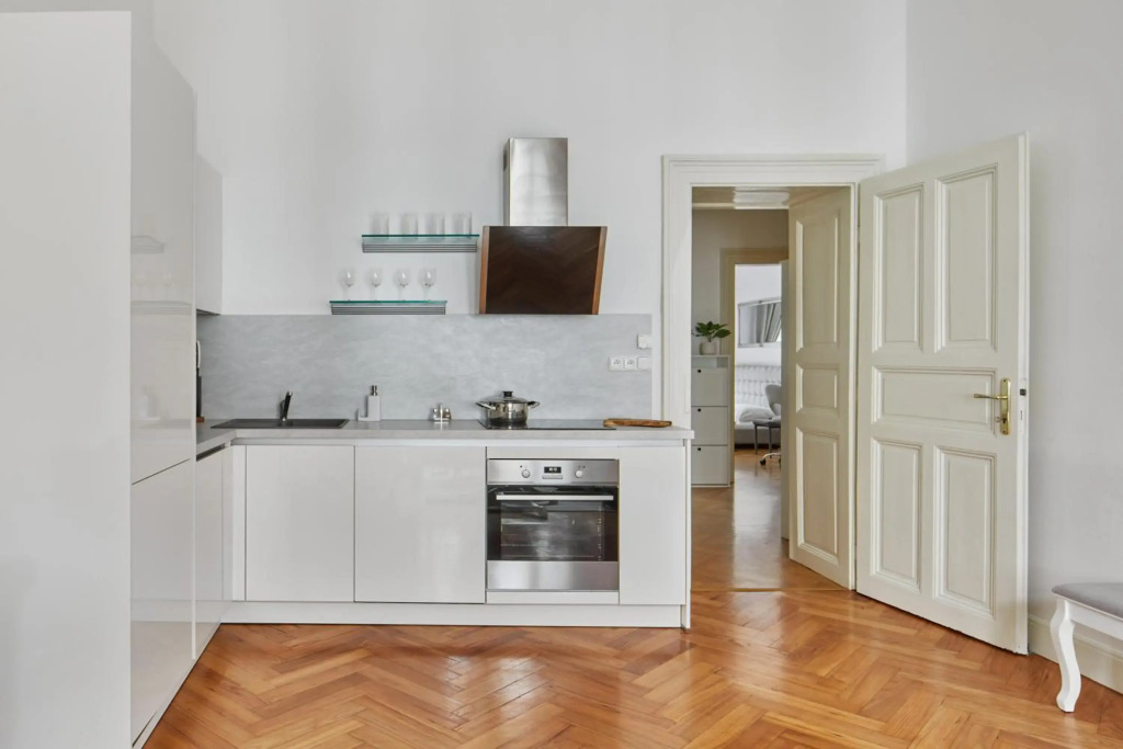 Deluxe Apartment in Lesser Town by Prague Days