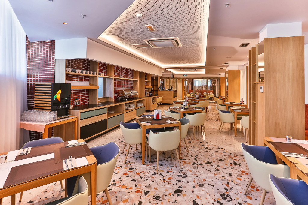 Carine Hotel Centar