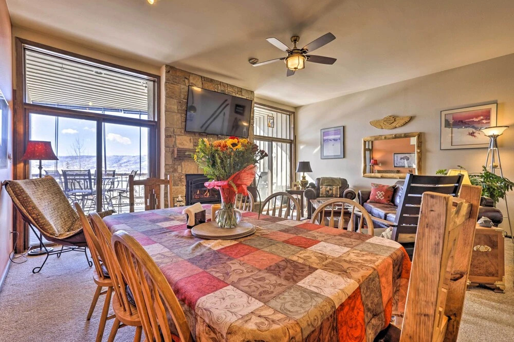 Cozy Condo w/ View, Walk to Steamboat Ski Resort!