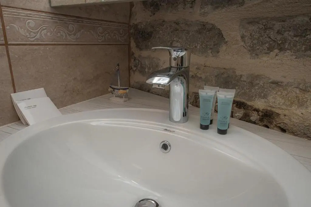 Antika Guesthouse
