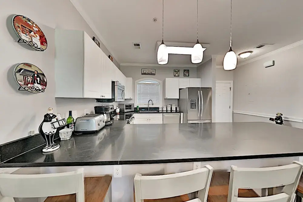 104magno 2 Bedroom Condo