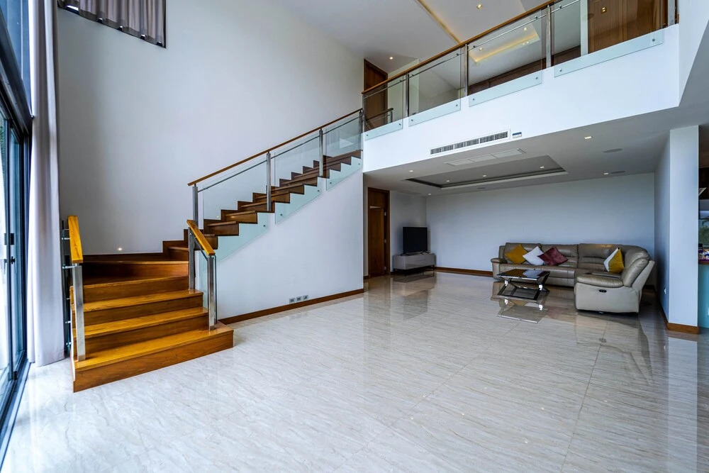 Luxury Mansion On Golf Course - BMG5