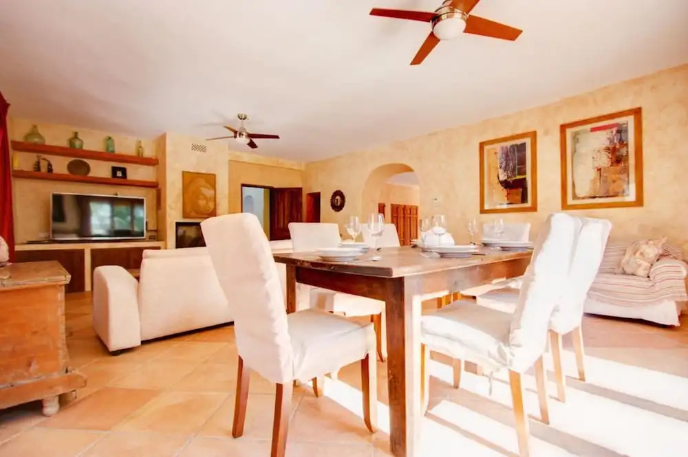 106039 - Villa in Porreres