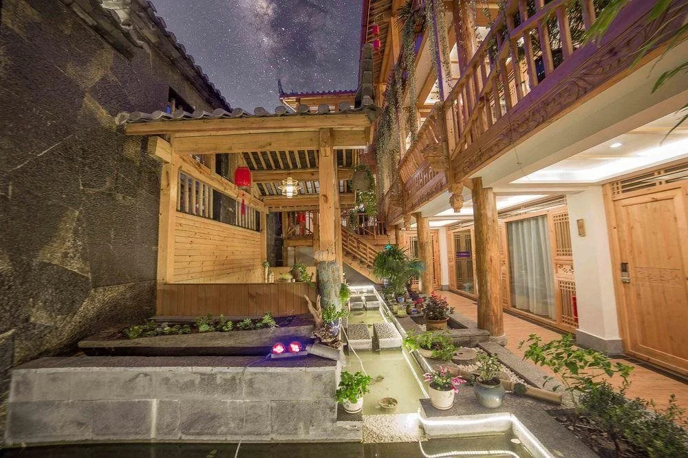 Love Inn Old Town Lijiang