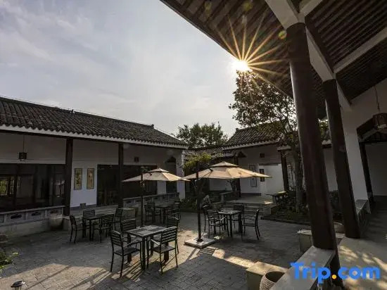 Floral Hotel·Yangshan Taohua Shili Hotel