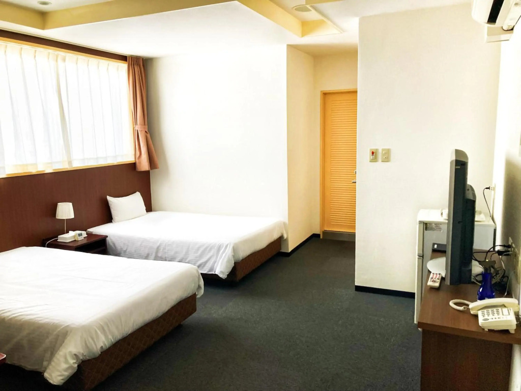 Okinawa Hotel Precia
