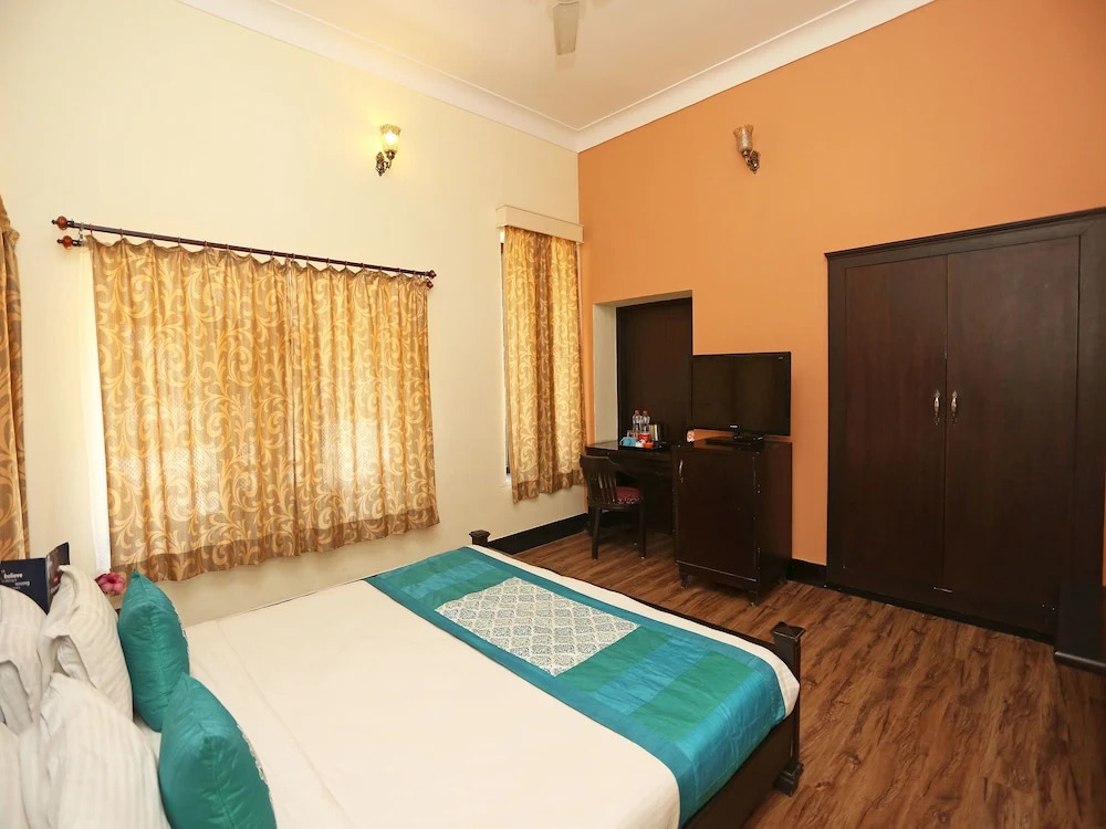 OYO 9666 Hotel The Fateh