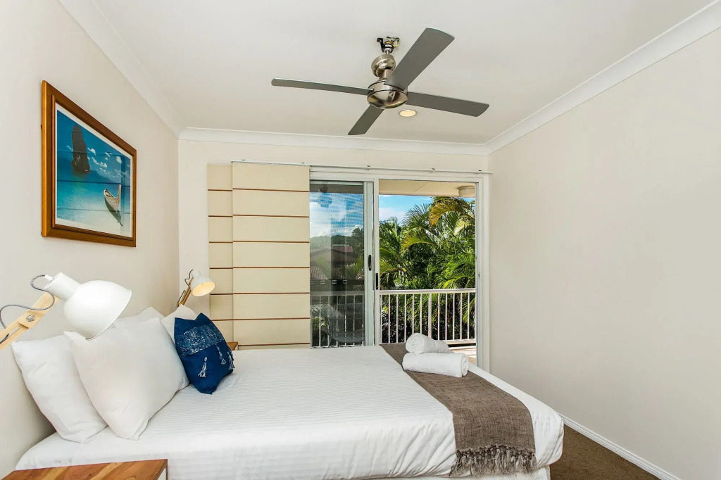 Tradewinds 4 - beachside 3 BR townhouse