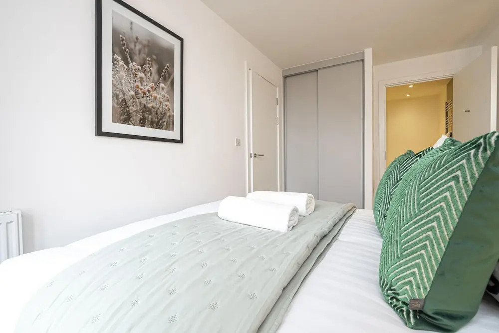Chic Apartment Near City Centre