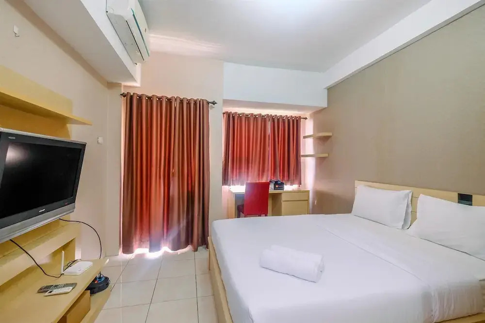 Strategic and Good Studio Margonda Residence 5 Apartment