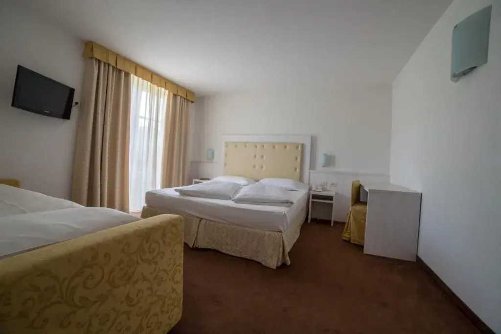Alpen Hotel Eghel Resort & SPA