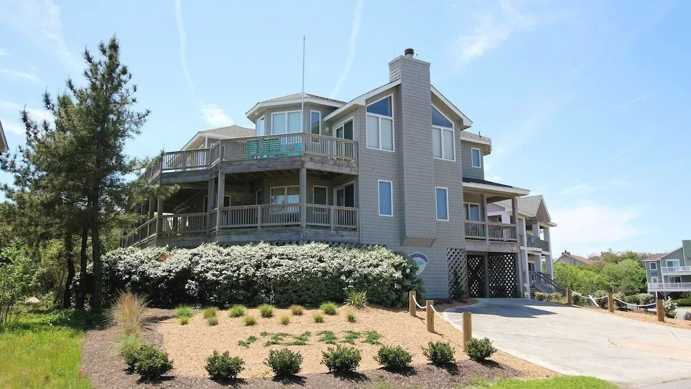 Footprints In The Sand - 5 Br Home