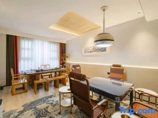 Jingyue E-sports Homestay (Yanan Shuangyong Avenue Branch