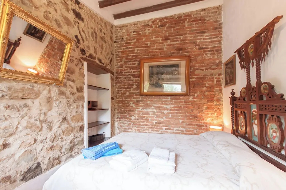 Villa Olmo With Private Pool - Happy Rentals