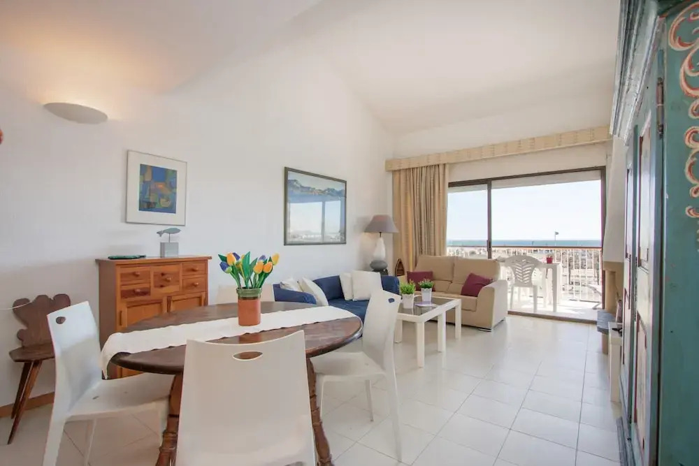 Top-floor Views in Empuriabrava