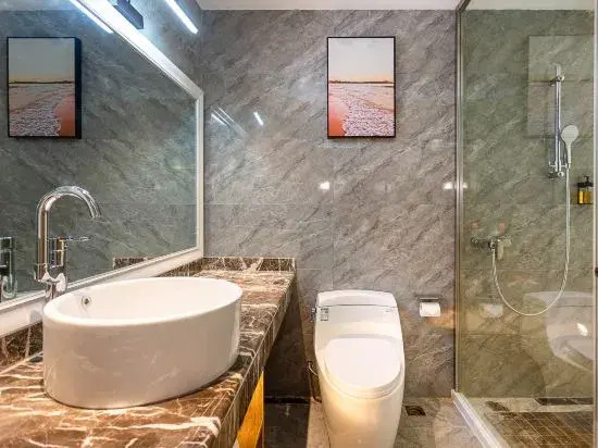 Vienna Hotel (Aba Mao County Guqiang City)
