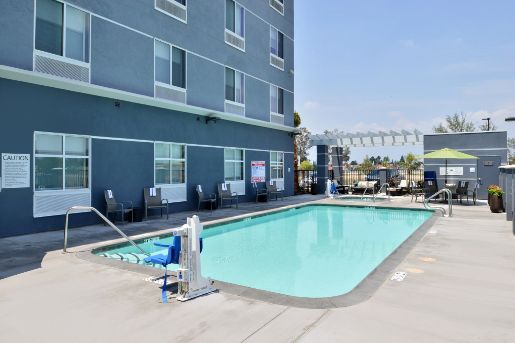 Holiday Inn Express Hotels & Suites Loma Linda by IHG