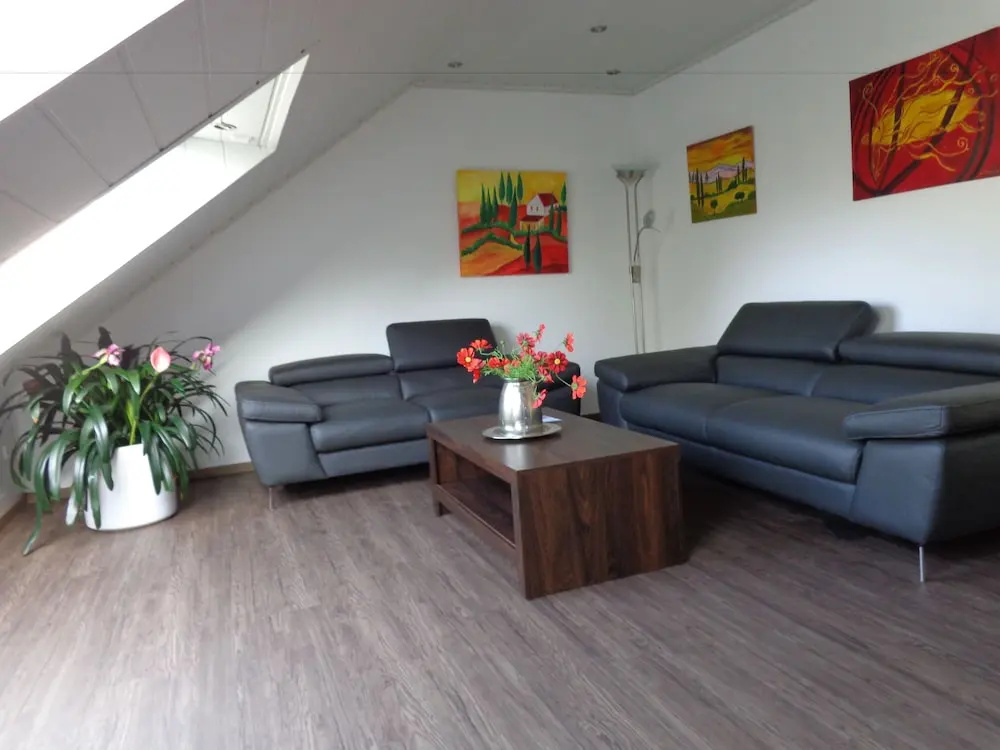 Exclusive Apartment - Rees