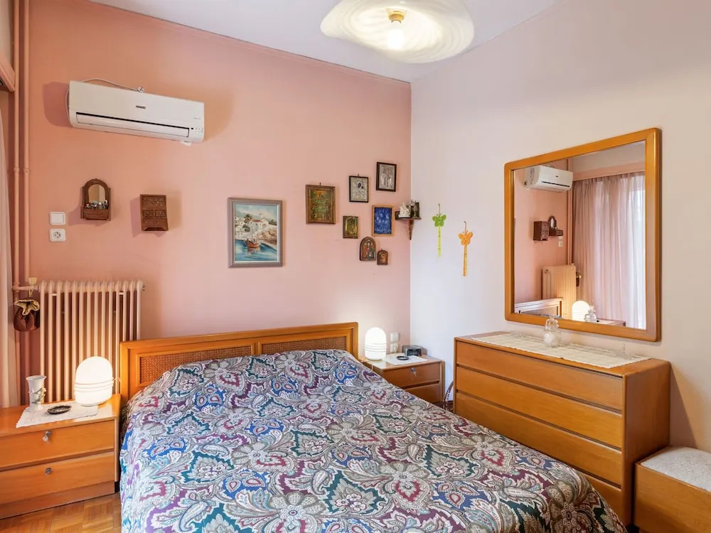 Tasteful Apartment in Athens with Air-Conditioning