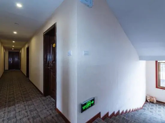 Adou Yingshang Hotel (Xijiang Qianhu Miaozhai)