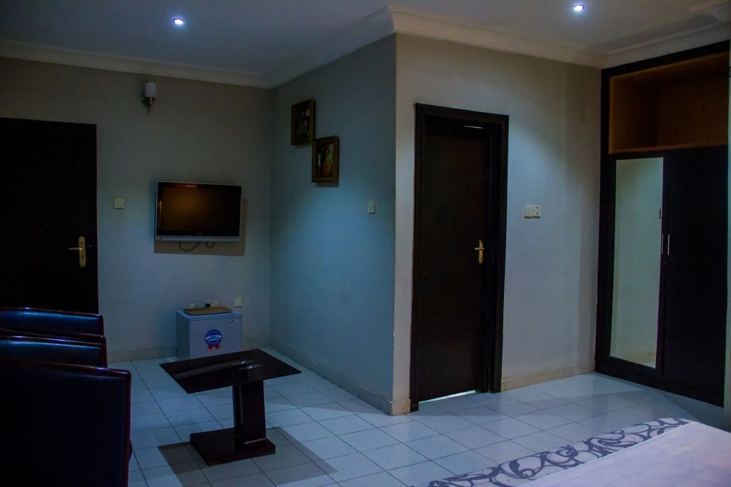 Lekki Heights Hotel