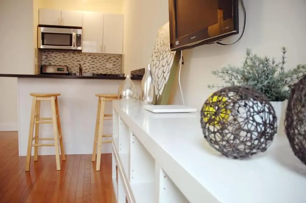 Midtown East 1BR with Private Balcony DR 26