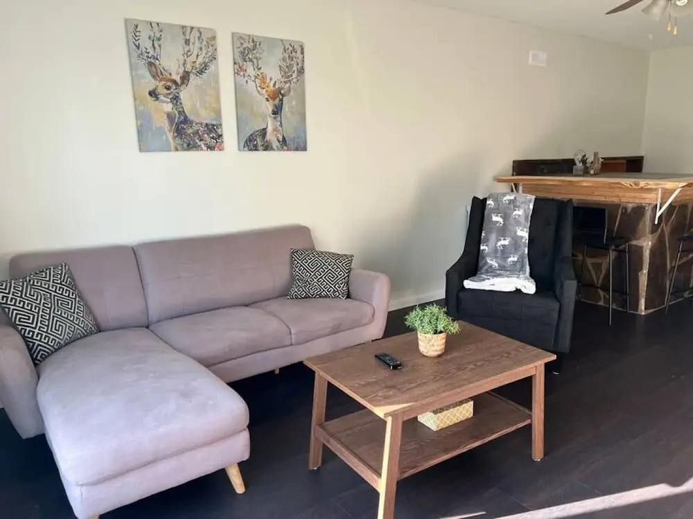 Family friendly cottage ☆walking distance to beach