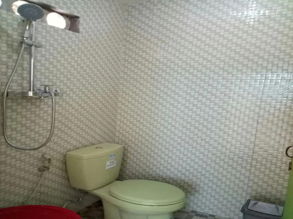 Roro Jonggrang Guesthouse