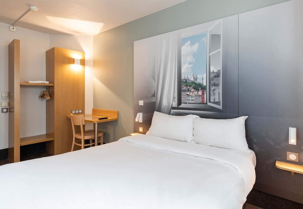 B&B HOTEL Lyon Saint-Bonnet Mi-Plaine