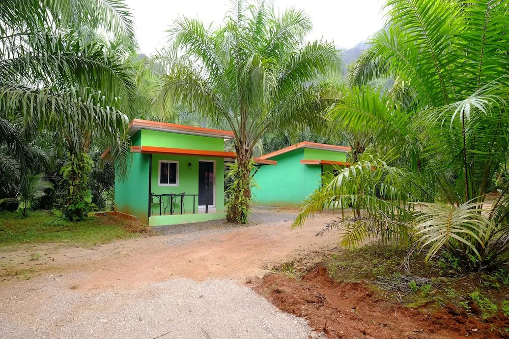 Parattha Resort