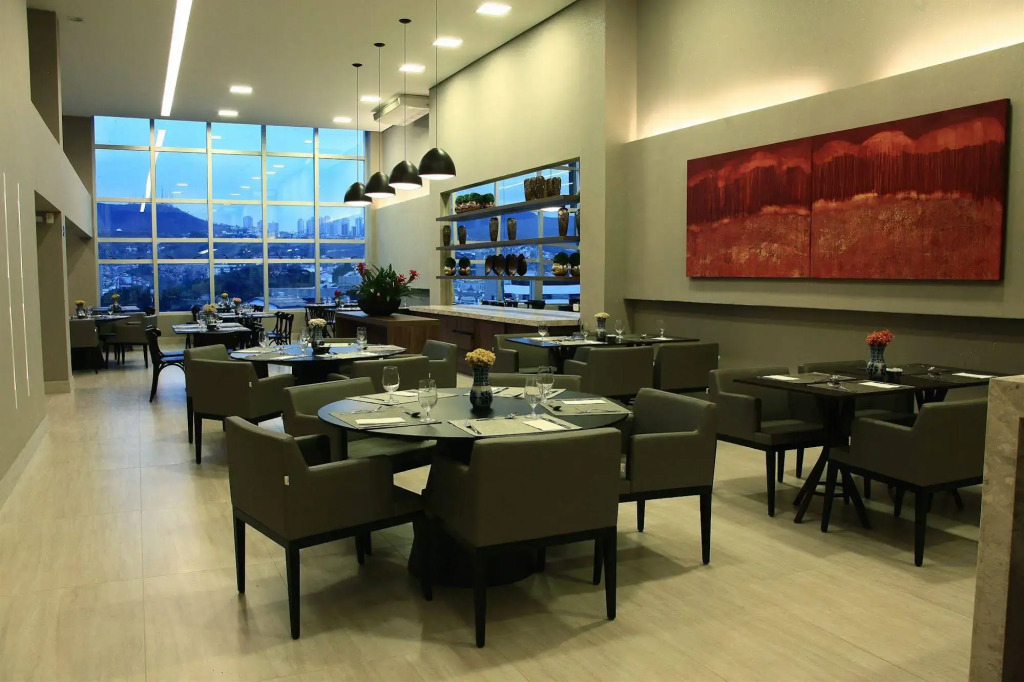 BH Raja Hotel