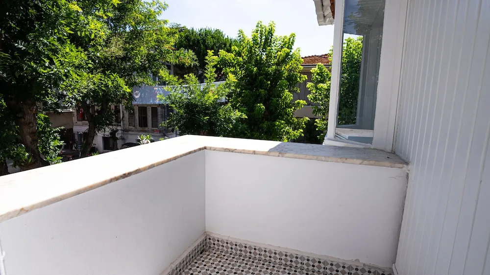 Büyükada Ece Suit