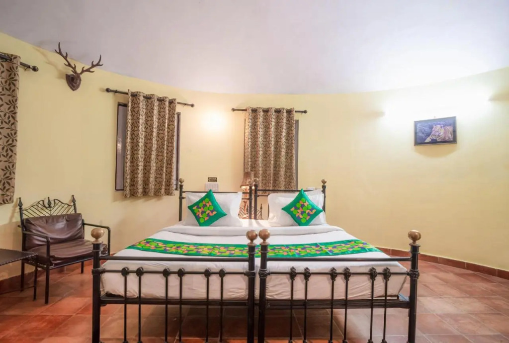 Treebo Premium Mowglis Den, Pench Tiger Reserve, Turia