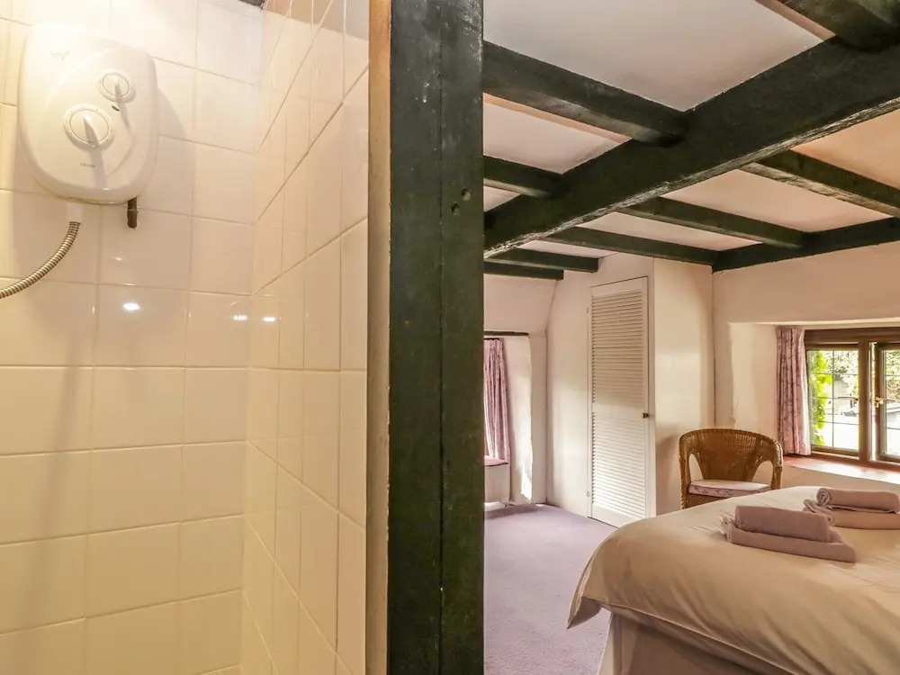 Lilac Cottage
