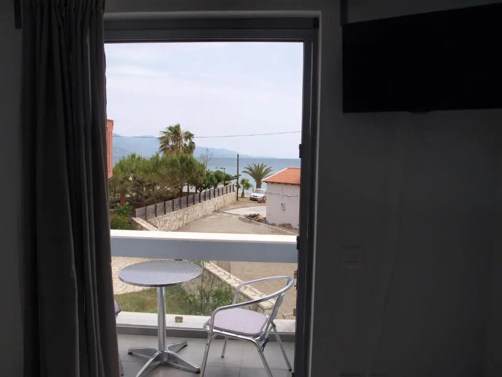 Apartments Chiliadou
