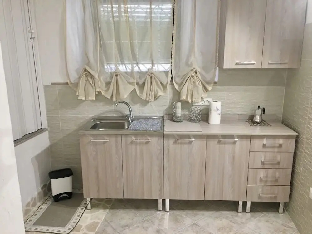 26 Suite Home