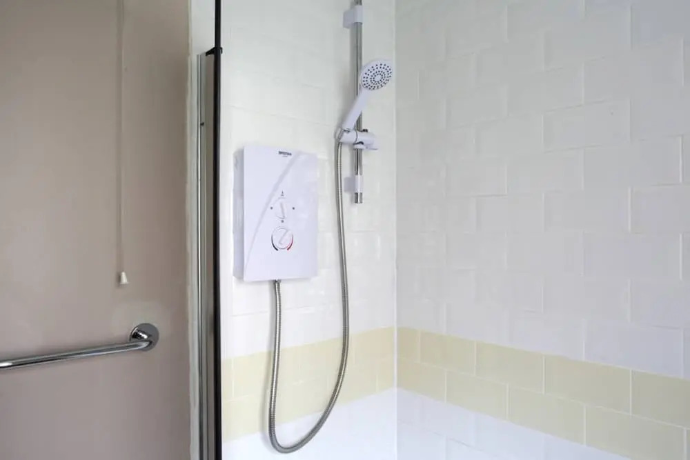 1 Bedroom Apartment By The Meadows