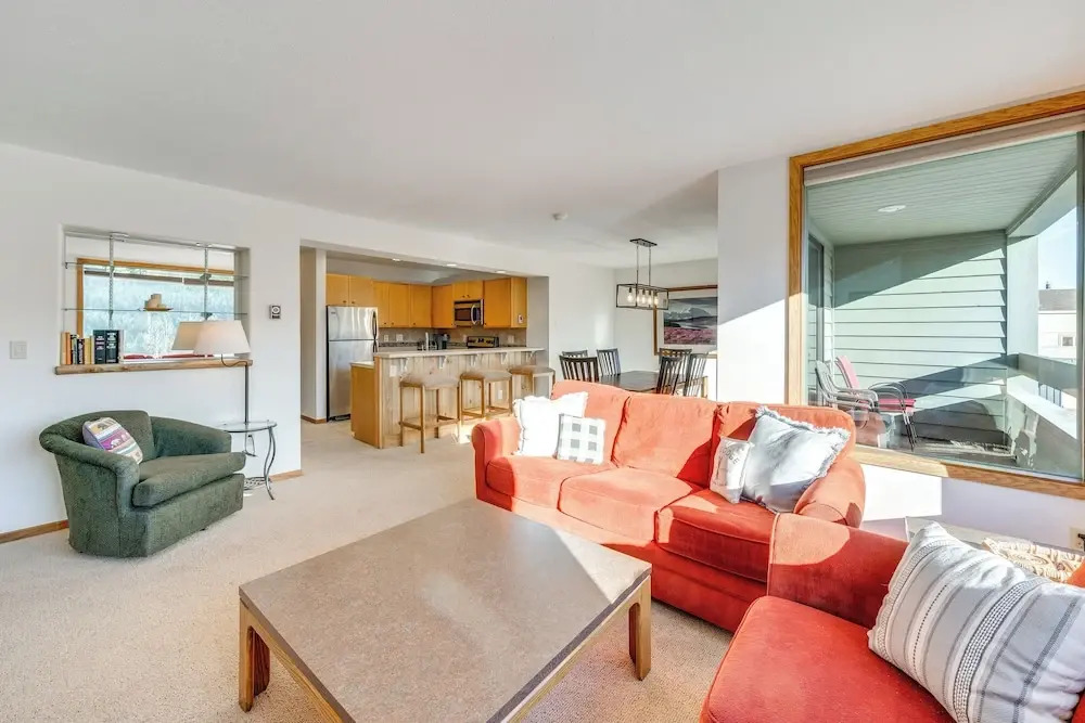 2 Mi to Winter Park Resort: Condo w/ Pool Access!